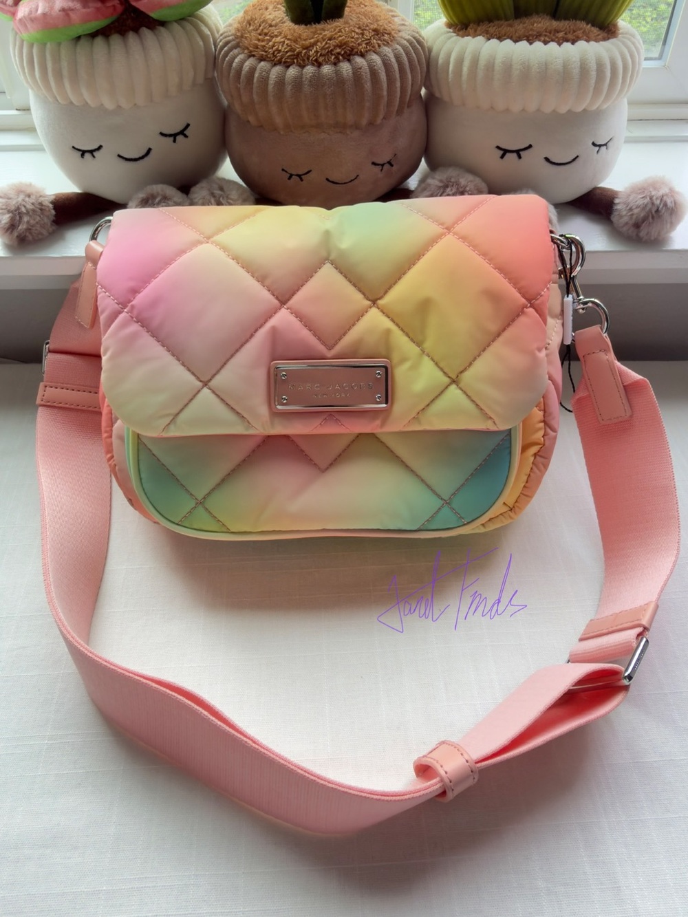 NWOT 🌈 Marc Jacobs Diamond Quilt Utility Messenger Bag in Desert Sun Multi